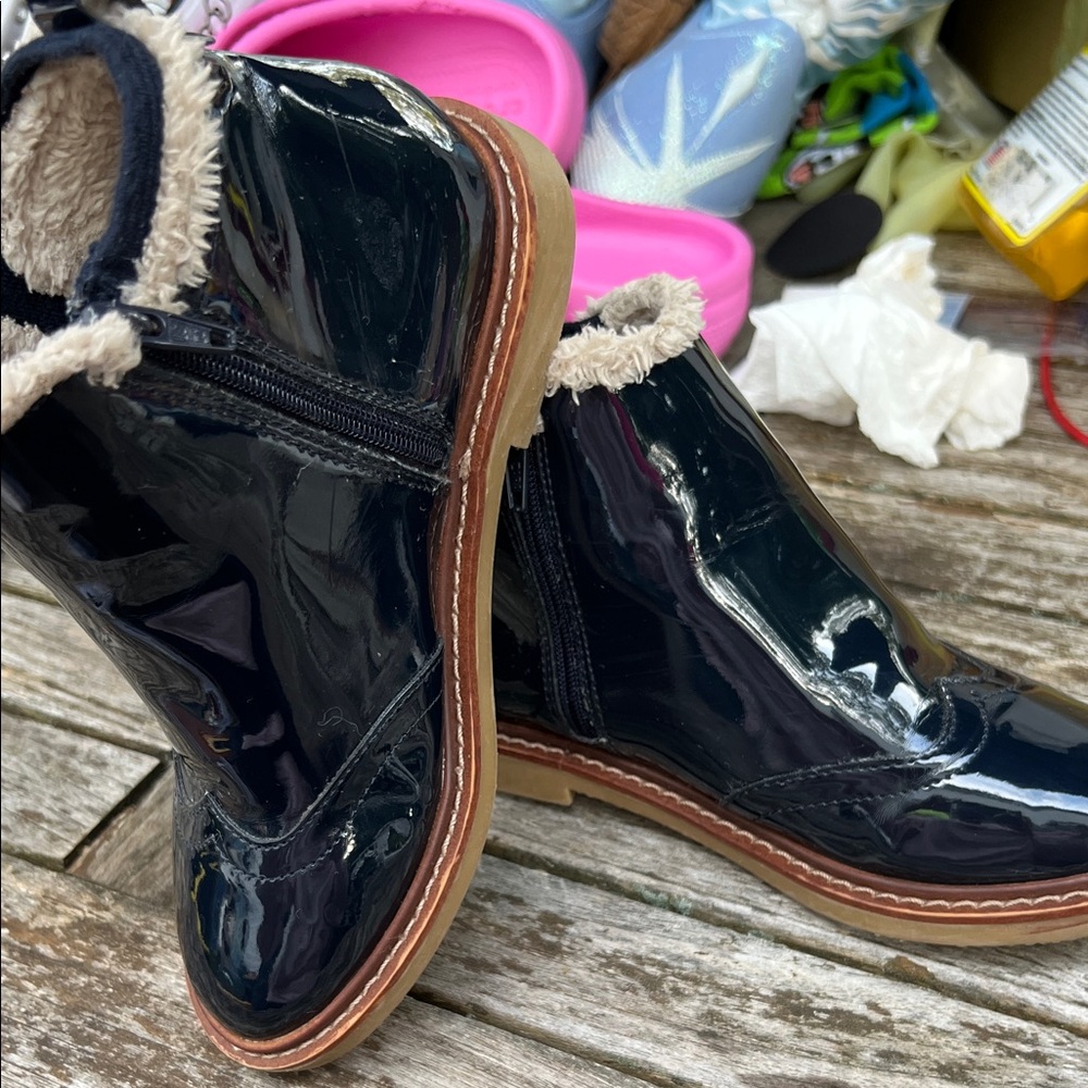 Zara Glossy Navy Kids Boots with Tan Sole - Picture 5 of 7